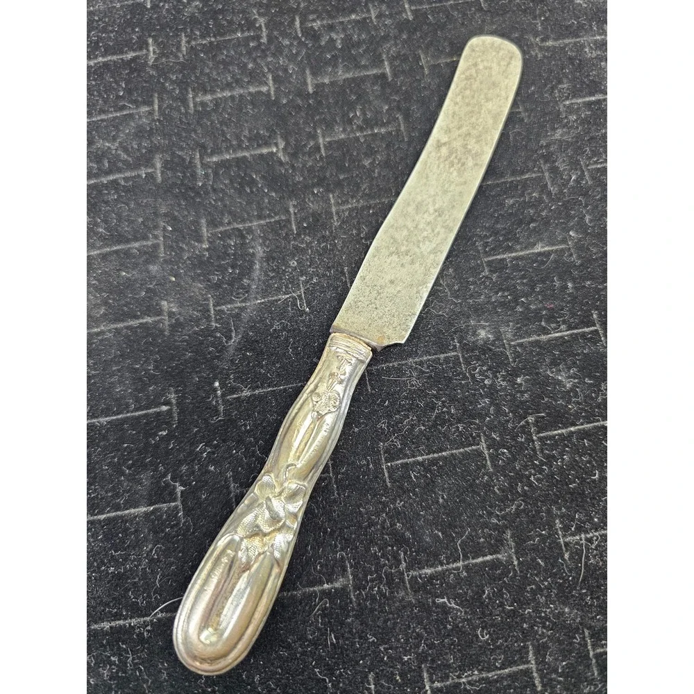 Butter Spreader Sterling Silver Handle Floral Art Nouveau Antique Silver
